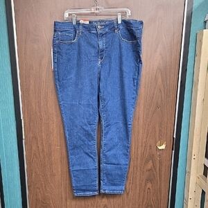 Parascuo Size 16 Medium Wash Mid Rise Tummy Control Skinny Jean
